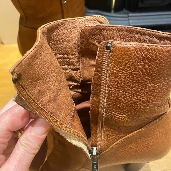 UGG Australia Cosima Brown Leather Ankle Boots Size 7 Studded High Heel Platform - Picture 9 of 15